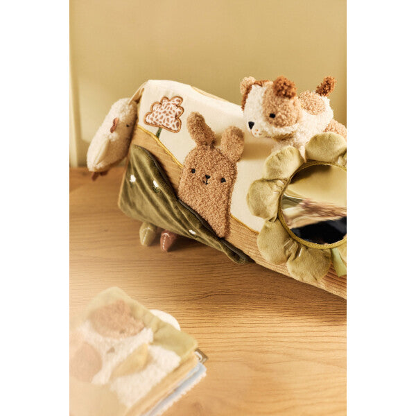 Lodra Trekëndëshe e Butë – Parku i Vogël