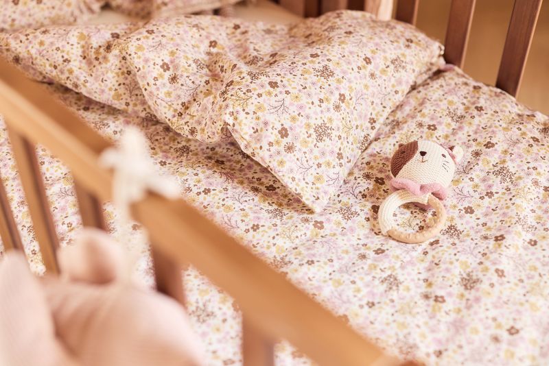 Çarçaf me llastik, koleksioni “Zanat e Luleve”