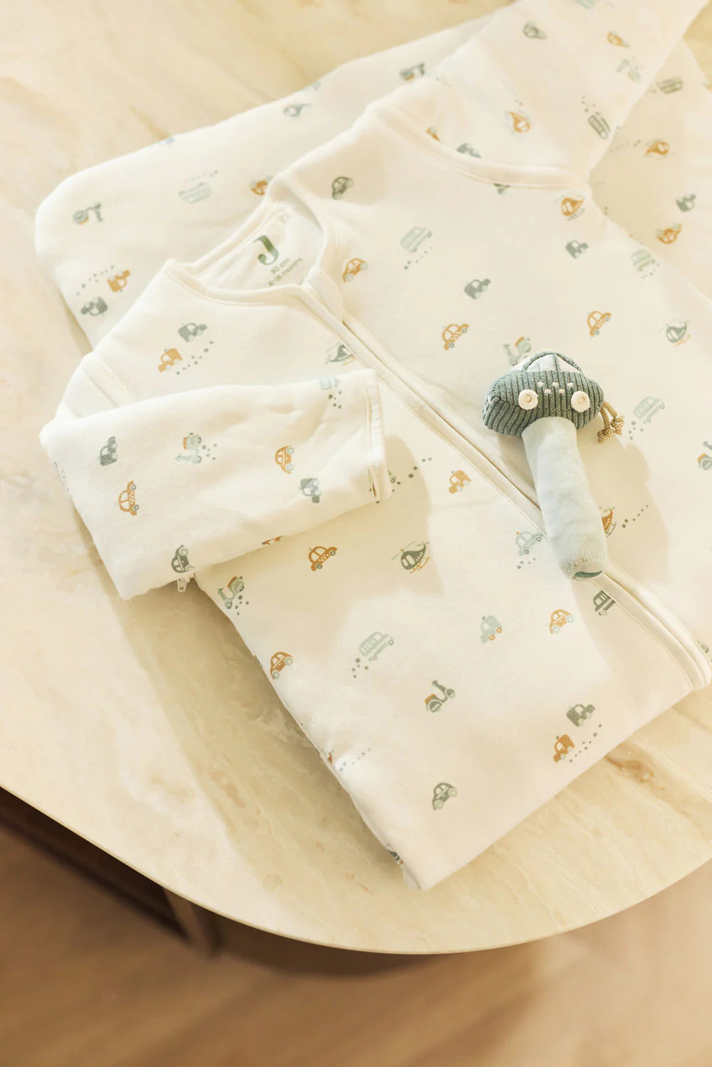 Thes gjumi On the Go