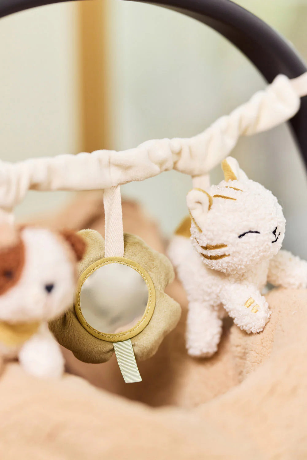 Lodra Varëse për Karrocë me Xhep “Parku i Vogël”