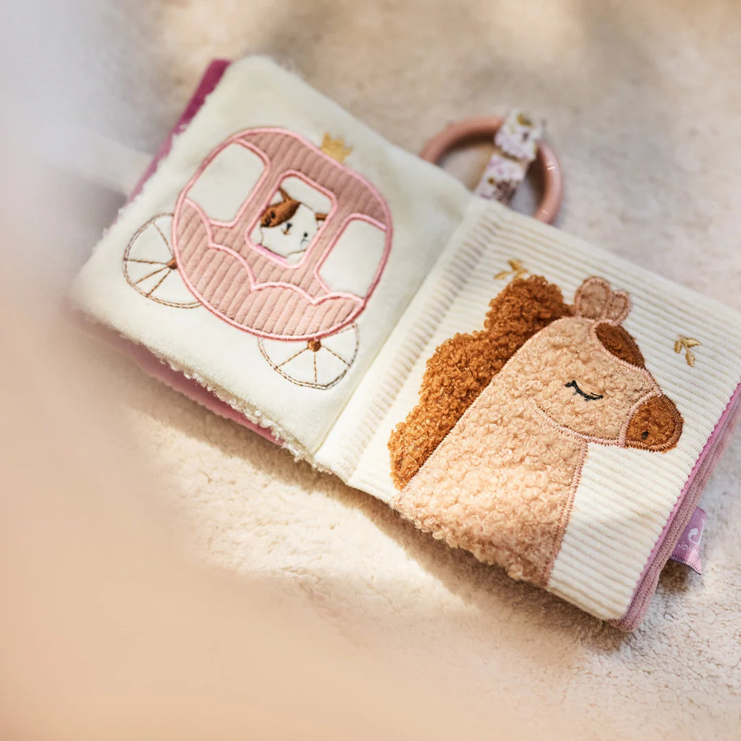 Libër aktivitetesh koleksioni “Zanat e Luleve”