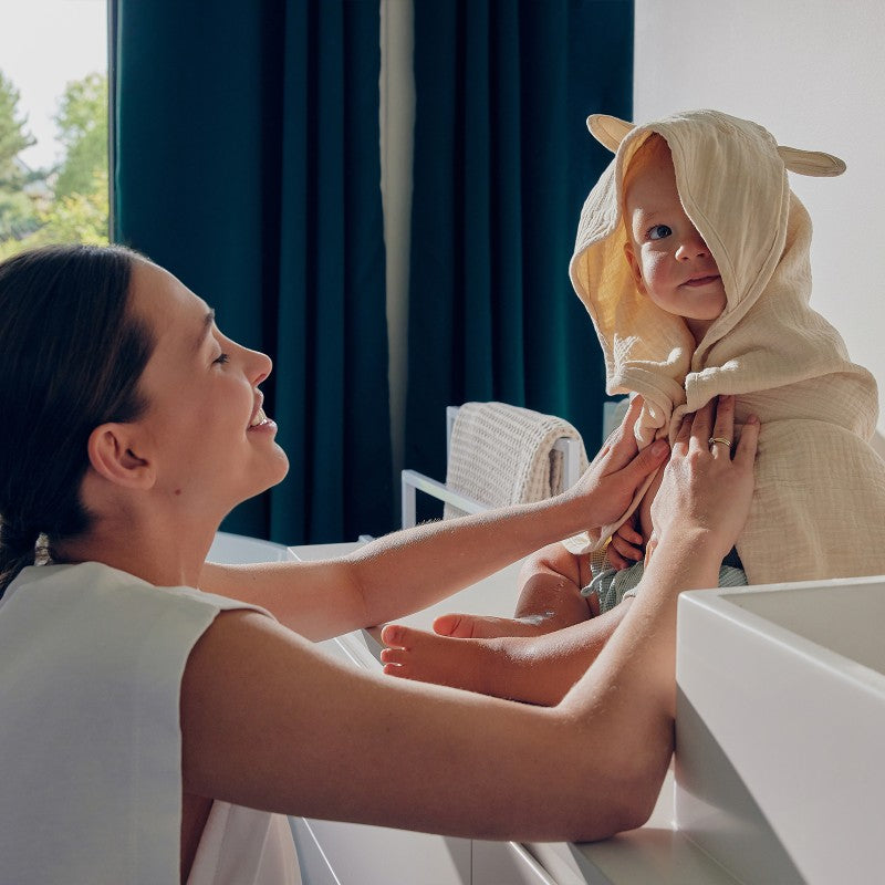 Lionelo Muslin Hooded Towel Beige Cappuccino