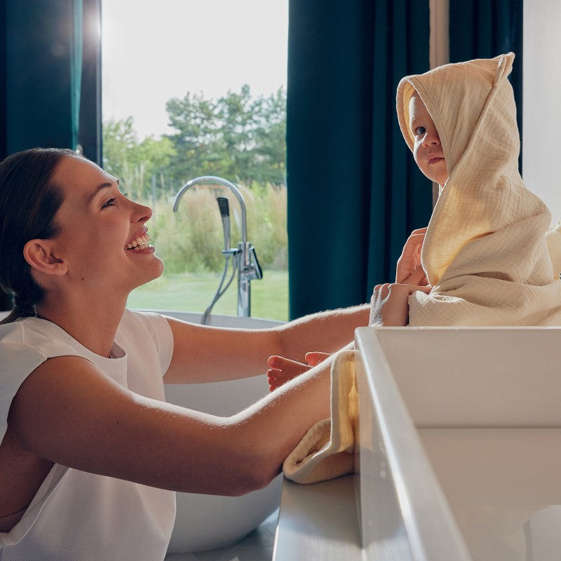 Lionelo Muslin Hooded Towel Beige Cappuccino