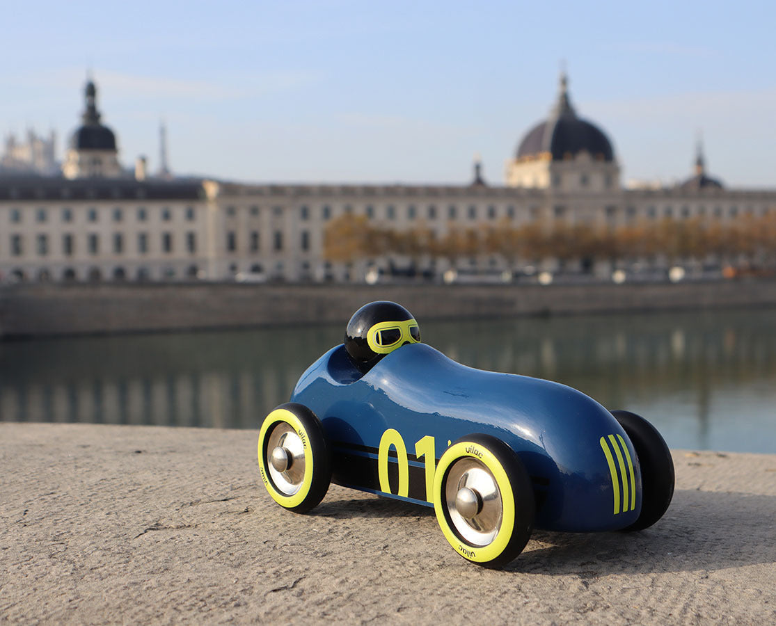 Makina e drurit old sport – teget